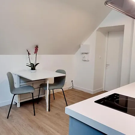 Gospodarstwo wiejskie Confortable Pres De Paris Avec Jardin Prive Et Wifi - Fr-1-527-108